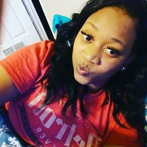 Meet your Posher, Erica